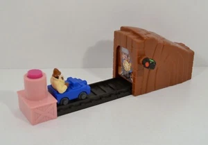 RARE 1999 Inspector Clouseau Crash Course 9" Burger King EUROPE Pink Panther - Picture 1 of 9