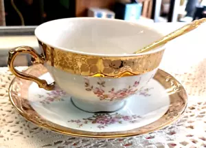 Royal Crown Derby Royal Antoinette Cup Saucer Set ITALY Bone China - Picture 1 of 16