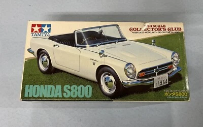 NUEVO EN CAJA TAMIYA Tamiya BLANCO HONDA S800 1/20 MODELO FUNDIDO A PRESIÓN # 23010 Foto 1 de 4