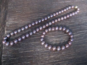 Prächtiges Fancy Perlen Set Armband Kette Ohrstecker Halskette 54 cm 11 - 12 mm - Picture 1 of 6