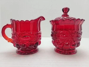 L G Wright Eyewinker Muster Rubinrot Glas Sahne und Deckel Zuckerdose - Bild 1 von 7