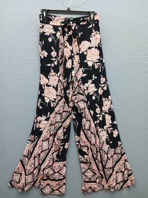 Pantalones de mujer Angie talla M negros pierna ancha rayón floral cachemira Foto 1 de 4