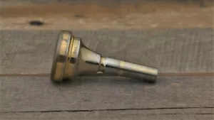 Denis Wick 9BS Gold Small Shank Trombone Mouthpiece #TRO017 - Picture 1 of 5