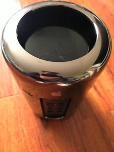 Apple Mac Pro Late 2013, 2.7GHz 12-Core, 64GB RAM, 1TB SSD - Picture 1 of 7