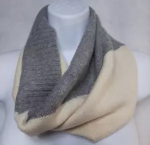 COLLECTION 18 Made Of Me Neck warmer Cowl Knit Scarf color block Cashmere NEW - Picture 1 of 6
