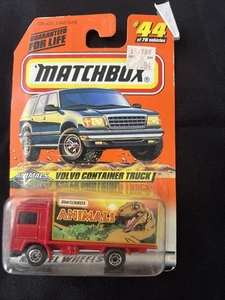 Matchbox Animals 1998 Volvo Container Truck #44 of 75 Vehicles  - Picture 1 of 5