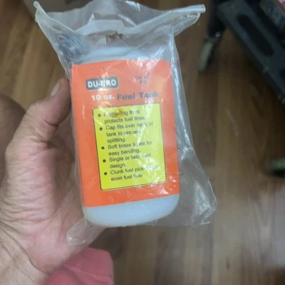 DU-BRO 410 S10 Square Fuel Tank 10 Oz - Image 1 of 3