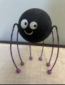 Pier 1 Halloween Deko schwarze Spinne mit Glitzerbeinen - Bild 1 von 6