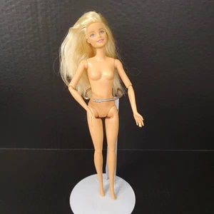Barbie Fashionista Bambola Moda Capelli Biondi, Arti Articolati - Venduta Nuda - Foto 1 di 9