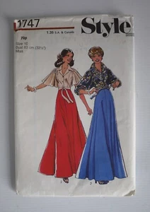 Vintage 1970s Style Sewing Pattern: Misses Blouse and Skirt Size 10 bust 32.5 - Picture 1 of 7
