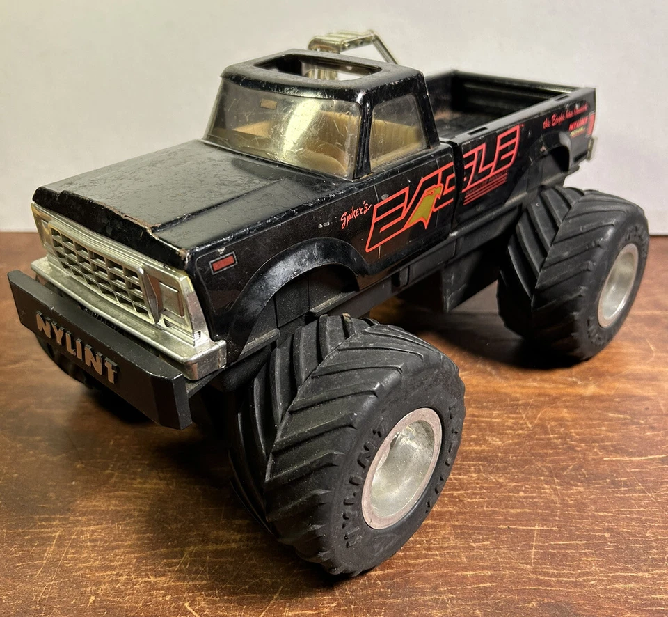Nylint Spiker's Eagle...Has Landed Monster Truck Action Master прочный металл 12x8"" - Изображение 1 из 4