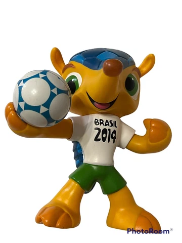 Soccer Mascot Armadillo WORLD CUP BRAZIL 2014 FULECO 9” plastic figure Cover