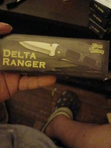 Delta Ranger Stainless Steel Folding Knife With Case Belt Clip Frost Cutlery NIB - Picture 1 of 8