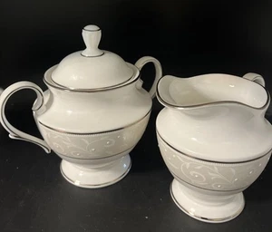Lenox Opal Innocence Covered Sugar And Creamer - Picture 1 of 10