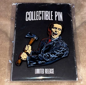Zobie Pin Club Patrick Bateman American Psycho Emaille Pin Limited Ed Rare OOP - Bild 1 von 1