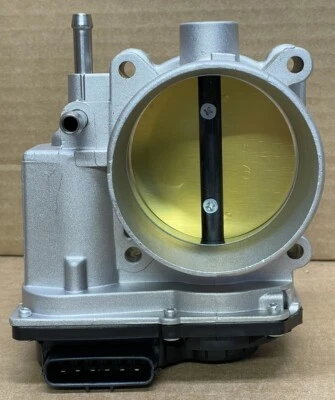 Conjunto de carrocería de acelerador 16119-7S000 para Nissan NV2500 NV3500 5,6 L V8 2012-2017 ⭐️ Foto 1 de 4