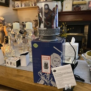 Scentsy Warmer MARVEL BNIB - Picture 1 of 3