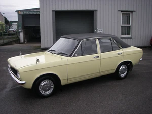 1972 HILLMAN AVENGER 1500 Super Sunshine Limited Edition Automatic - Picture 1 of 12