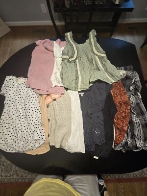 Lot of 11 American Eagle Melville Maeve Short Sleeve Shirts Size XS Womens - Image 1 of 4