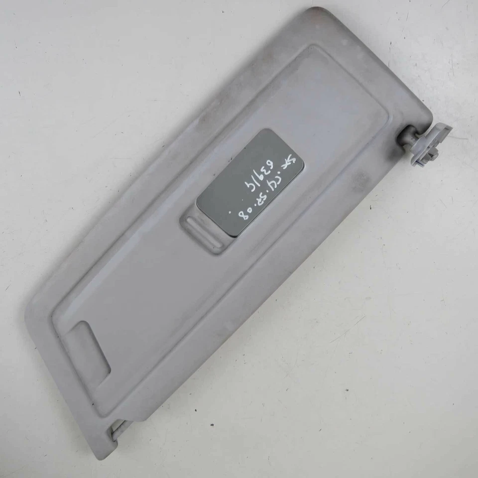 Aletta parasole sinistra Citroen C4 Picasso Mk1 2006-2013 usata  (65326) - Imagem 1 de 3