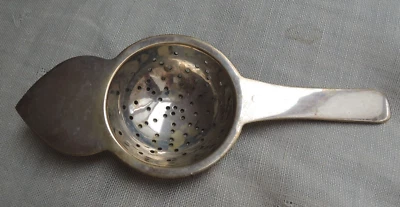 Altes TEESIEB versilbert - Bild 1 von 4