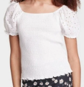 Girls' Socked Bodice Puff Sleeve Woven Top - Art Class™ Medium (7/8) Free Shippi - Picture 1 of 2