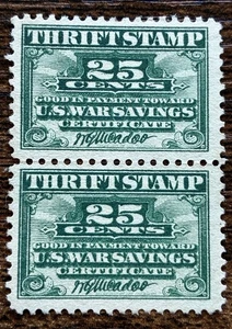 US 25c US War Savings Thrift Stamp WS1, Pair - Picture 1 of 2