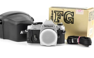 Nikon FG Body Chrome 35mm film camera relfex Serviced Excellent Near Mint Kit - Foto 1 di 12