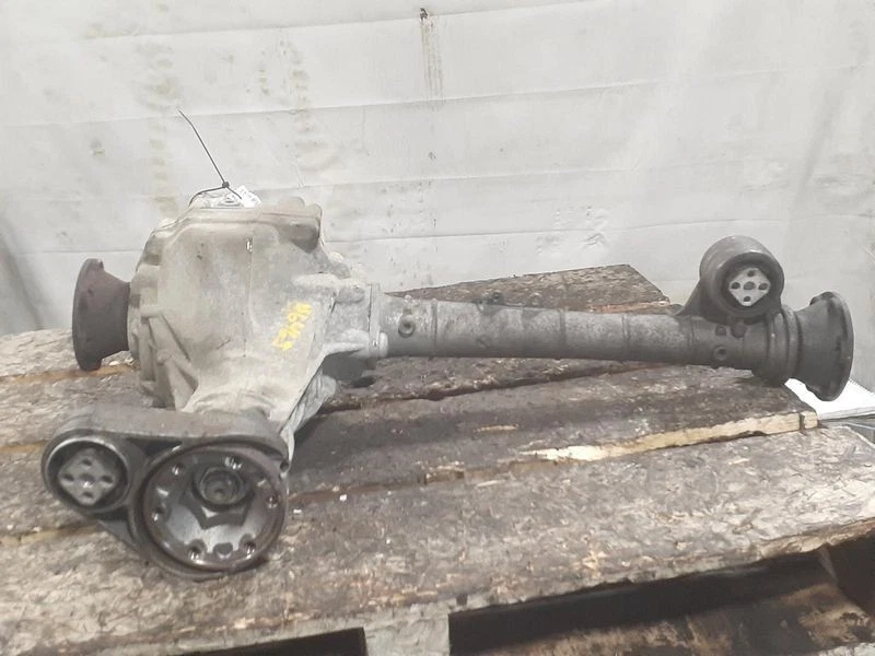 Volkswagen Touareg 2007-2010 Audi Q7 eje delantero portador diferencial OEM Foto 1 de 1