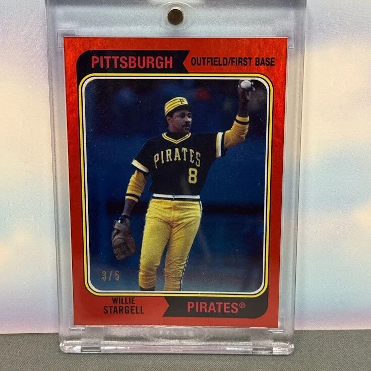 2020 Topps Archives Baseball Willie Stargell #182 Red #d 3/5 Pirates HOF - Image 1 of 2