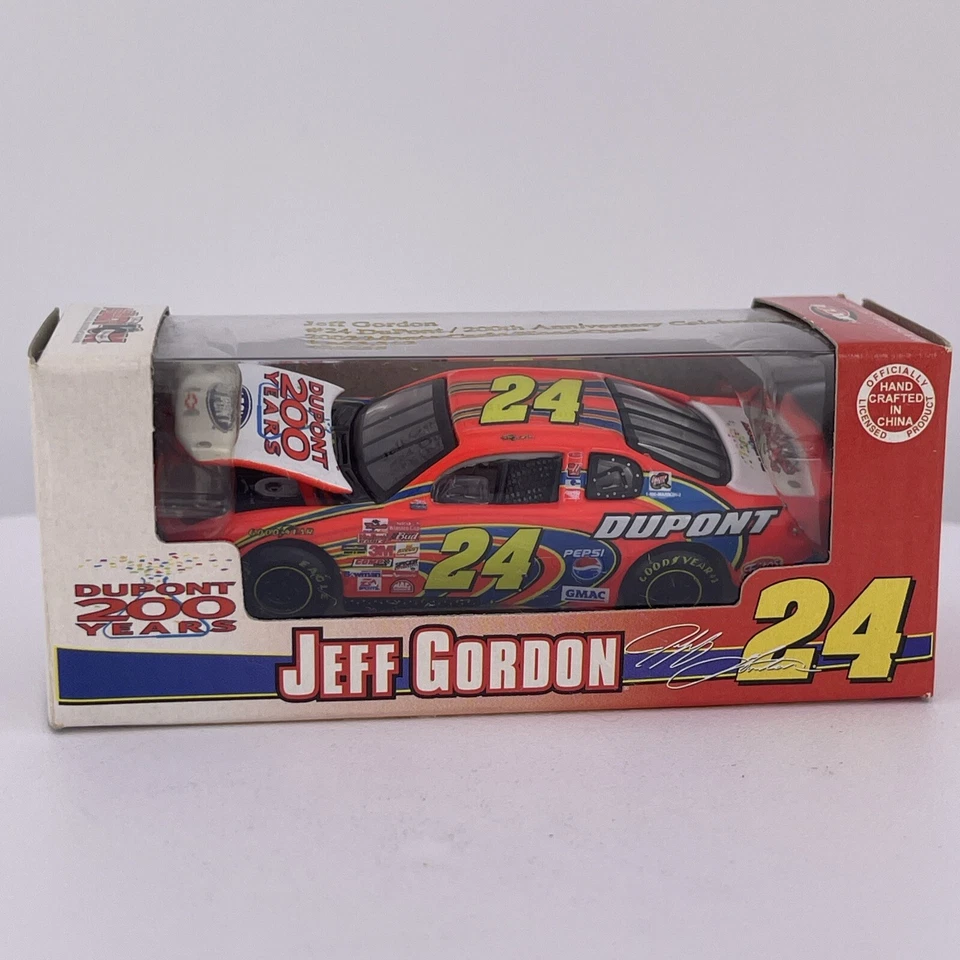 1/64 杰夫·戈登动作 RCCA #24 杜邦 / 200 周年庆典 2002 年 H/O — 第 1/4 张图片