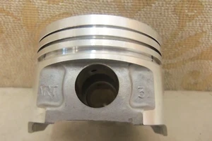 3 NOS GENUINE MITSUBISHI 4G13 COLT MIRAGE LANCER CARISMA 1.3 71mm STD PISTONS - Picture 1 of 6