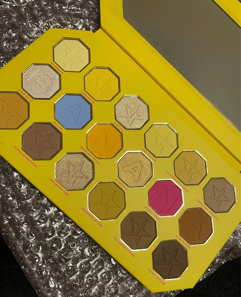 JEFFREY STAR BANANA FETISH EYESHADOW PALETTE - Image 1 of 4