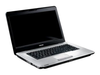 laptop pc portatile notebook 15,6" Toshiba Satellite L450D-10Z 4GB ram Windows10 - Immagine 1 di 4
