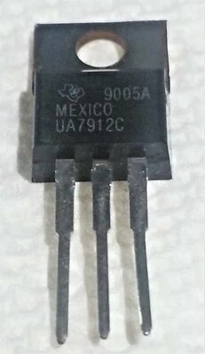 4 pieces of Texas Instruments uA7912C  -12V 1.5A 3-Terminal Voltage Regulator - Image 1 of 4