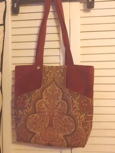 A HIDDEN UNICORN ORIGINAL PURSE. Burgandy Velvet Gold Tapestry Eye Glass Cover - Picture 1 of 12