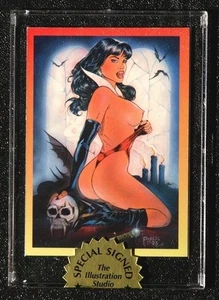 Vampirella Mail-In Card~SCARCE! SIGNED by Don Paresi w/Cardholder Foil Sealed - Picture 1 of 1