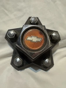 CHEVROLET MONTE CARLO RALLY WHEEL CENTER CAP OEM 14009835 - Picture 1 of 4
