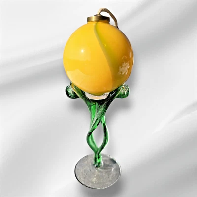 VINTAGE ITALIAN MURANO DESIGN GLASS OIL LAMP GLOBE BALL TOP ON LEG 10" - Image 1 of 4