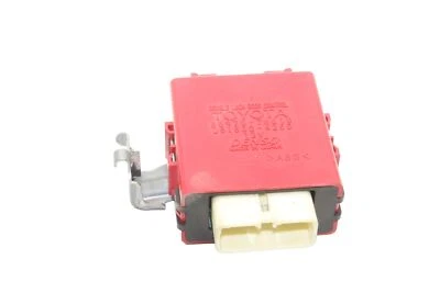 Centralina chiusura centralizzata LEXUS CTZWA10 85970-76010 1.80 22739473 - Immagine 1 di 3