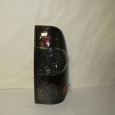 SPYDER AUTO ALT-TS-F15097-LED FORD F150 STYLEIDE F250/350/450/550 SUPER DUTY Foto 1 de 2