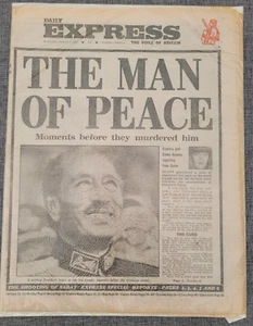 DAILY EXPRESS PRESIDENT SADAT FROM EGYPT BEFORE MURDER 7 OCT 1981 NEWSPAPER - Picture 1 of 3