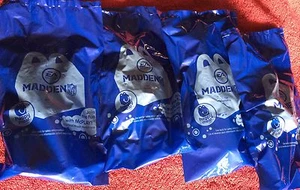 4 paquetes (8 juguetes) juguetes de fútbol McDonald's Madden - Cowboys Packers, más otros 6 - Imagen 1 de 5