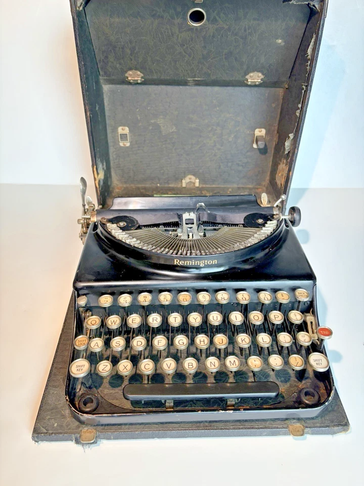 Máquina de escribir portátil Remington #3 cinta nueva limpia funciona Foto 1 de 4