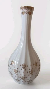 Spode 'Fleur De Lys' Gold (F1647-K) Bud Vase 7.25" - Picture 1 of 5