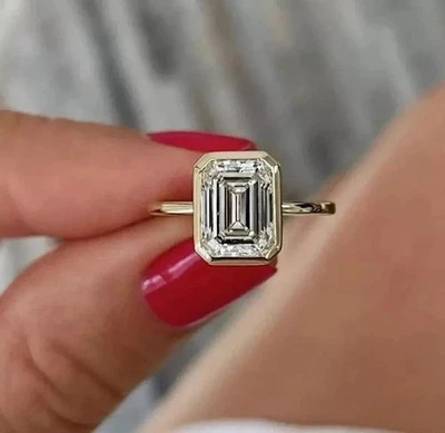 IGI Certified Lab Grown Diamond Engagement Ring 2.50 CT Emerald 14k Yellow Gold - Image 1 of 4