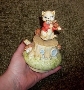 Vintage RARE Hey Diddle Diddle Moving Ceramic Music Box | Quon-Quon 1983 Japan - Picture 1 of 9