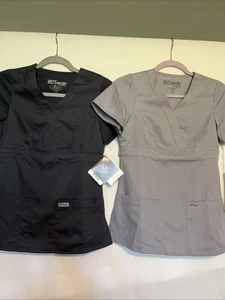 NWT Lot 2 Grey's Anatomy Barco Arclux V-Neck Scrub Top XXS Light & Dark Gray - Picture 1 of 11