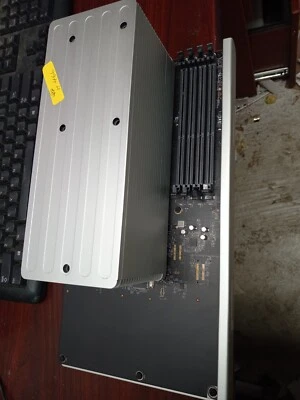 Apple Mac Pro CPU Memory Board 820-2482-A w/ Xeon W3565 3.2GHz NO MEMORY - Image 1 of 4