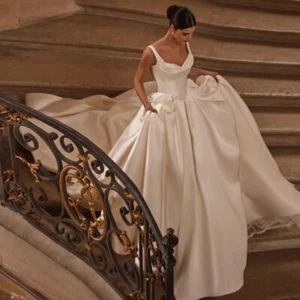 Luxury Princess Wedding Dresses Pearls Backless Pleated Satin Bridal Gowns New - Picture 1 of 8